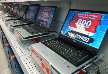Покупатели предпочитают отложить покупку, компьютеры - не исключение