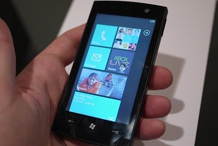 Средства разработки под Windows Phone 7 Series выложены в Сеть